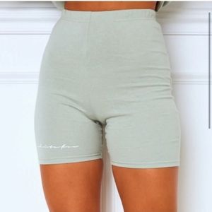 white fox signature sagr green biker shorts size M white logo on the leg